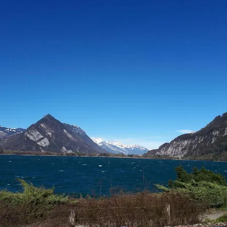 아파트 Berner Oberland Därligen